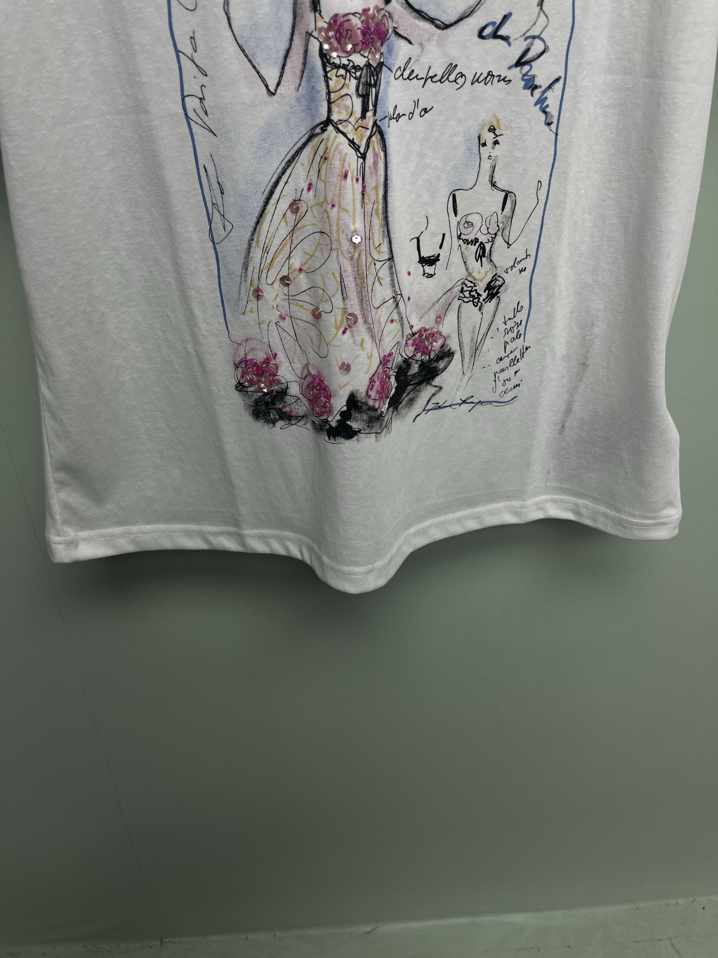 Women's short sleeves